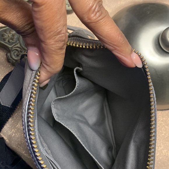 ✨ Fossil Leather Crossbody - Picture 6 of 9